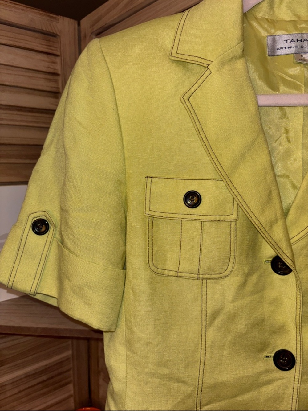 Tahari Bright Green Short-Sleeve Safari Blazer - Picture 5 of 7